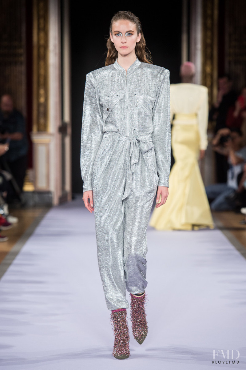 Talbot Runhof fashion show for Spring/Summer 2019