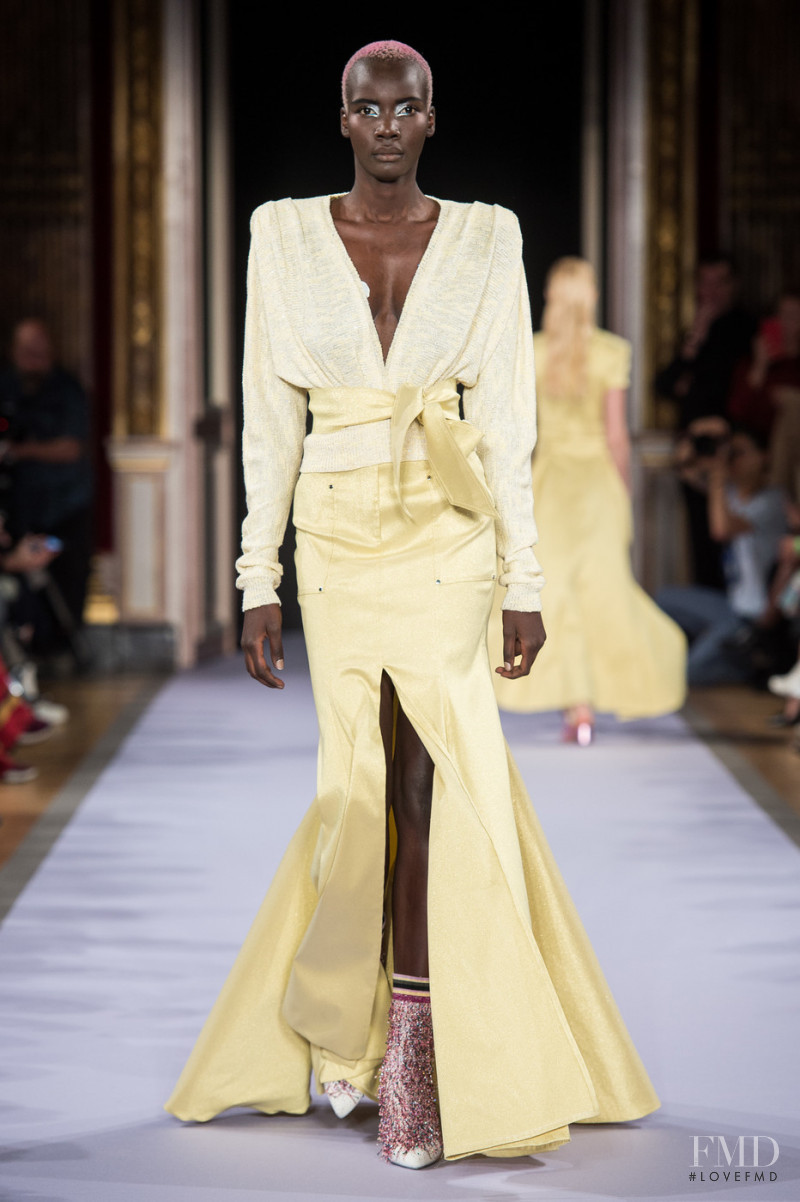 Talbot Runhof fashion show for Spring/Summer 2019