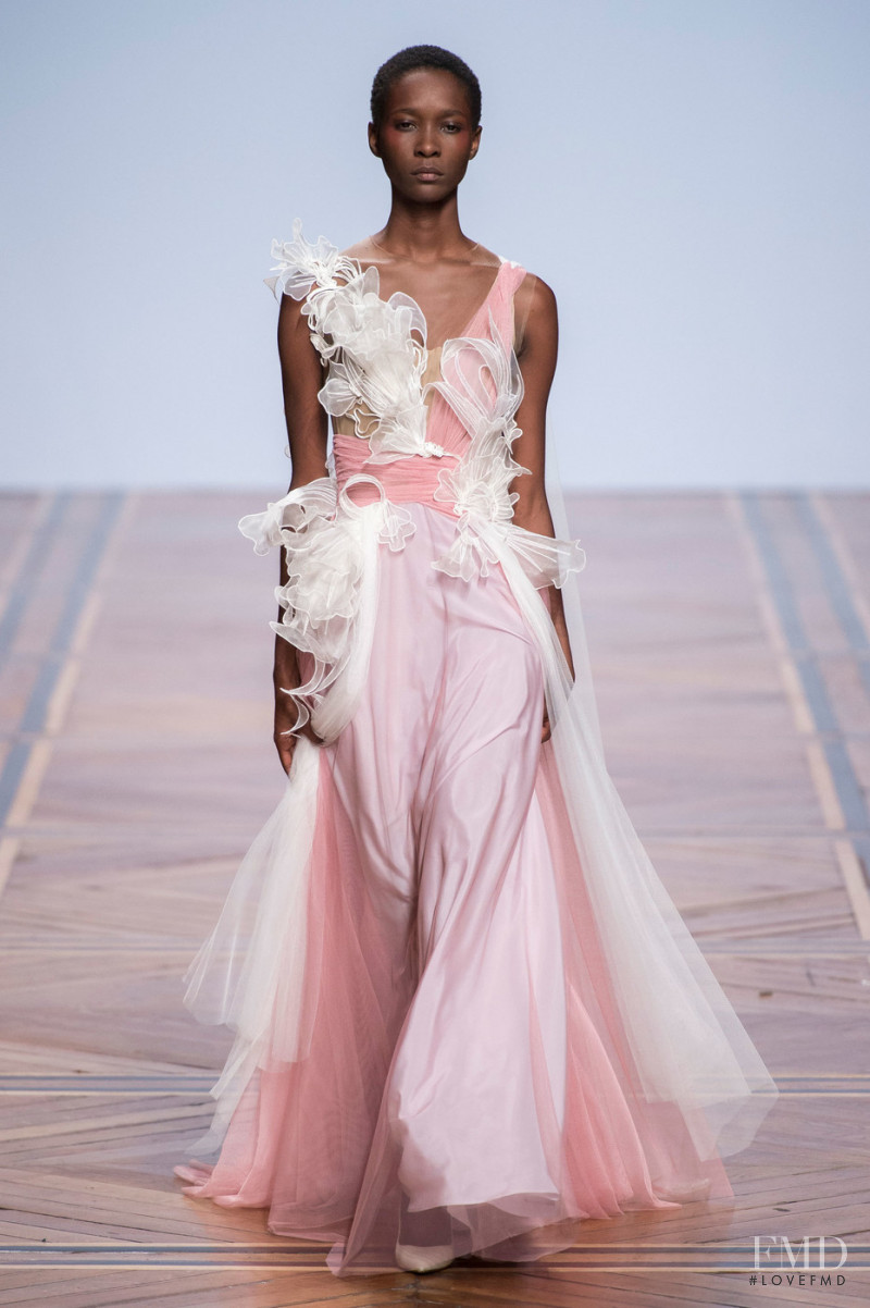 Valentin Yudashkin fashion show for Spring/Summer 2019