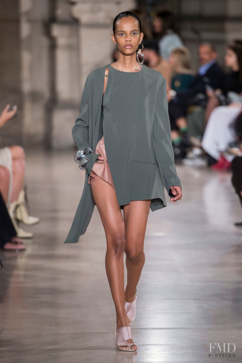 Natalia Montero featured in  the Esteban Cortazar fashion show for Spring/Summer 2019