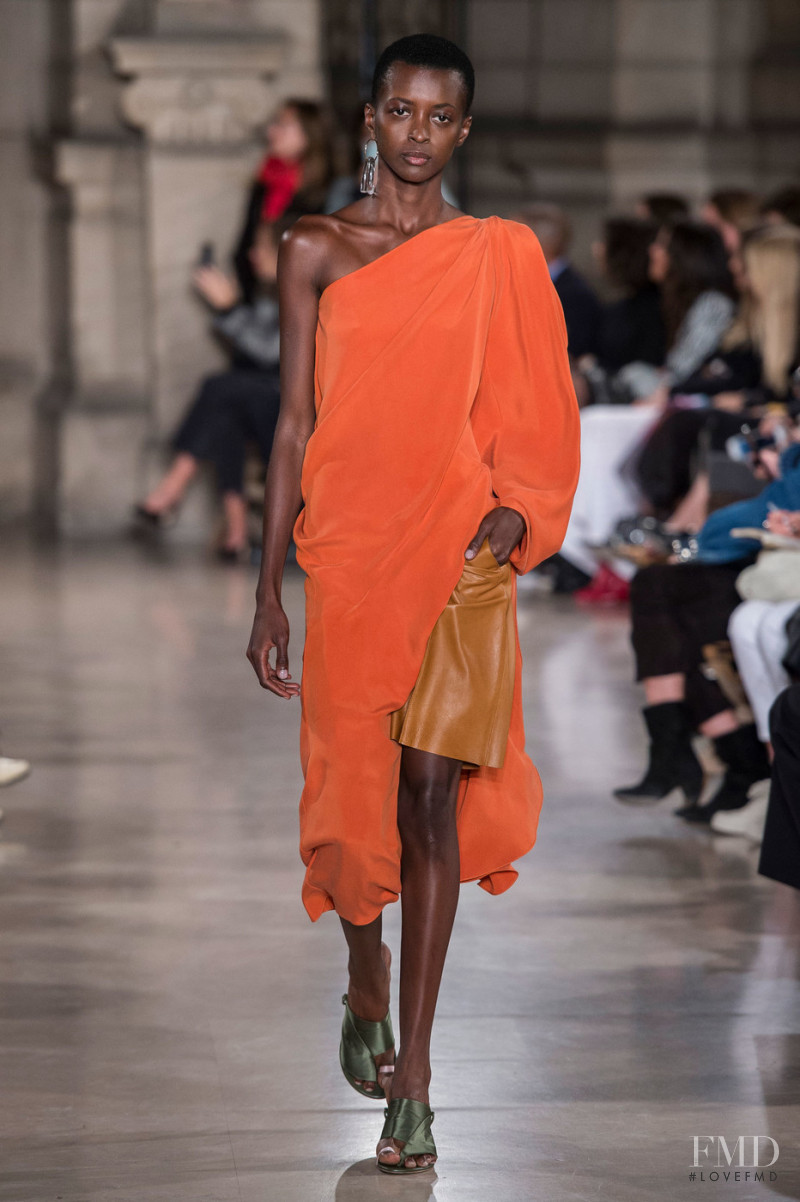 Amira Pinheiro featured in  the Esteban Cortazar fashion show for Spring/Summer 2019