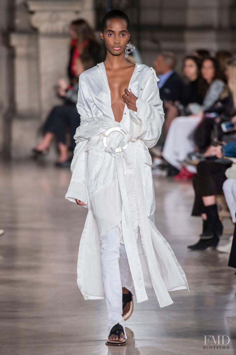 Tami Williams featured in  the Esteban Cortazar fashion show for Spring/Summer 2019