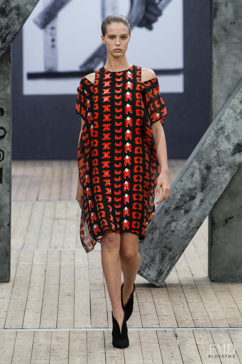 Abby Champion featured in  the Akris fashion show for Spring/Summer 2019