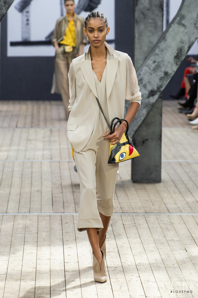Samile Bermannelli featured in  the Akris fashion show for Spring/Summer 2019
