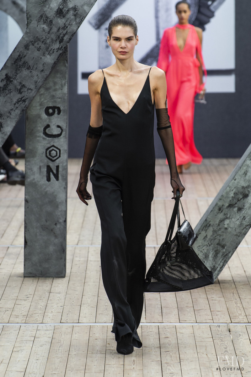 Sophie Rask featured in  the Akris fashion show for Spring/Summer 2019