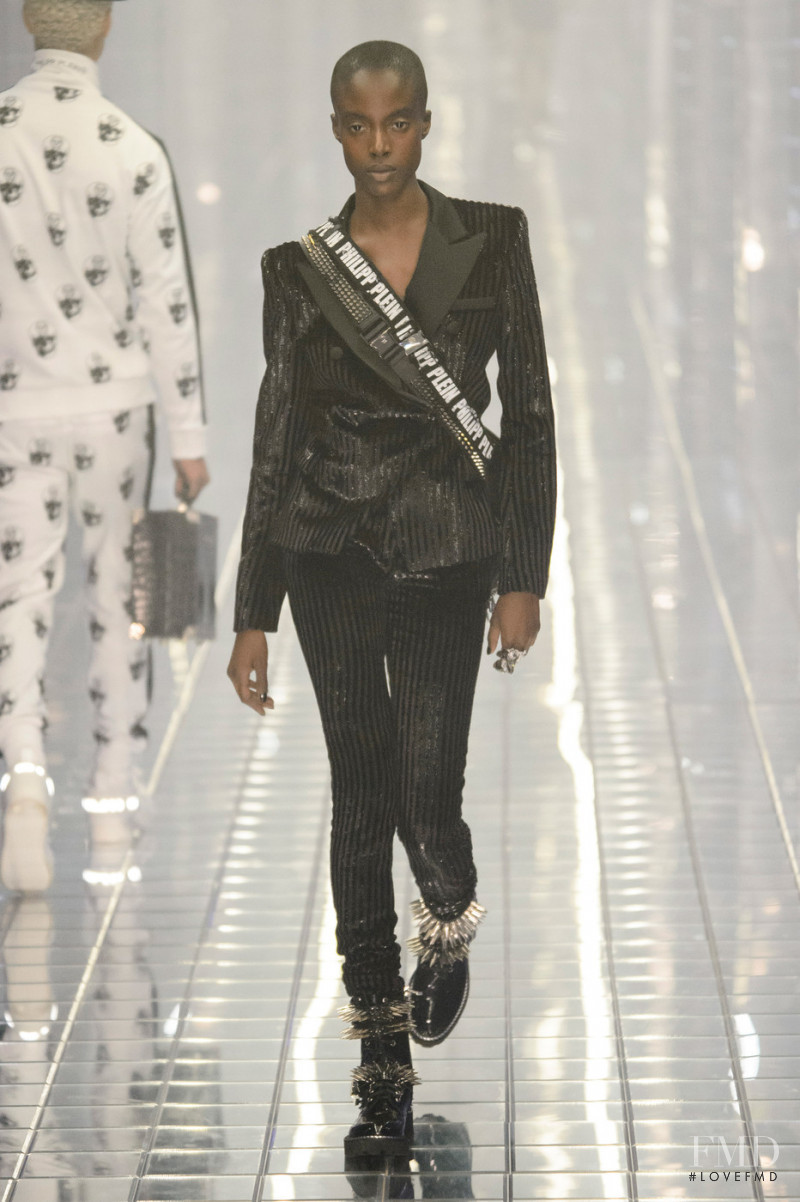 Madisin Rian featured in  the Philipp Plein fashion show for Spring/Summer 2019