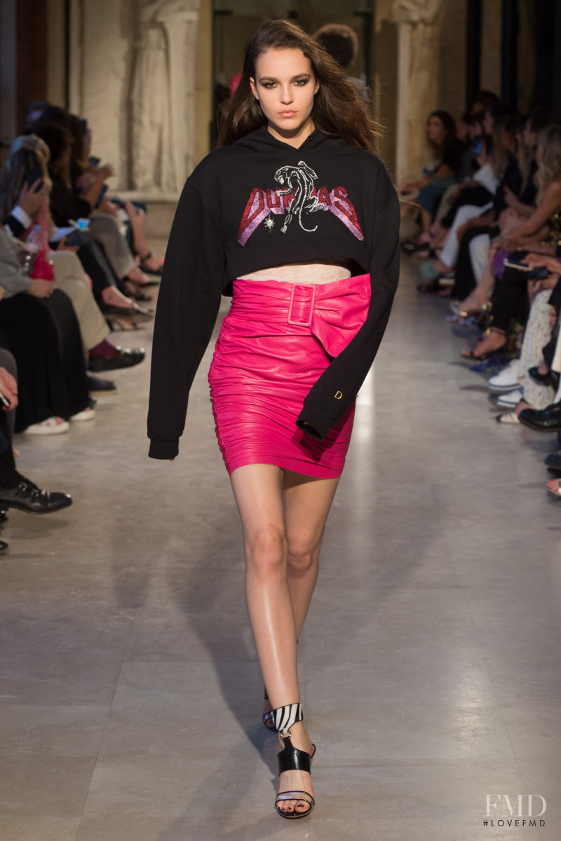 Emm Arruda featured in  the Dundas fashion show for Spring/Summer 2019