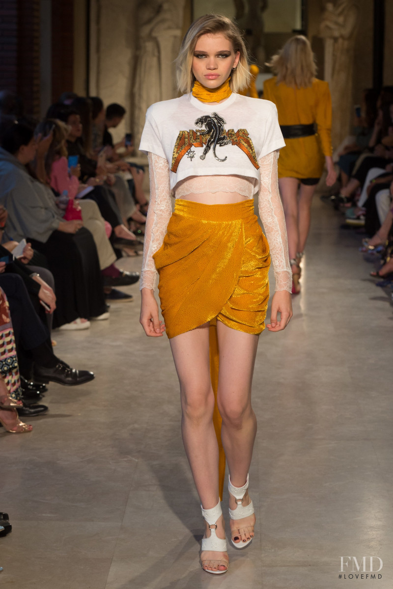 Dundas fashion show for Spring/Summer 2019