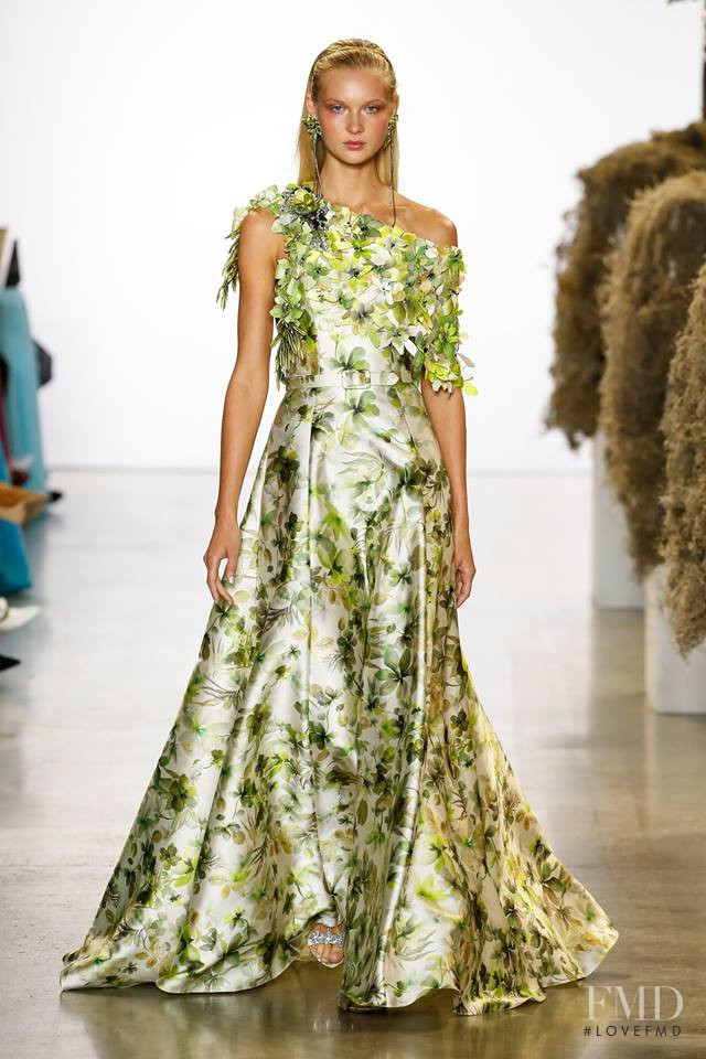 Yana Trufanova featured in  the Badgley Mischka fashion show for Spring/Summer 2019