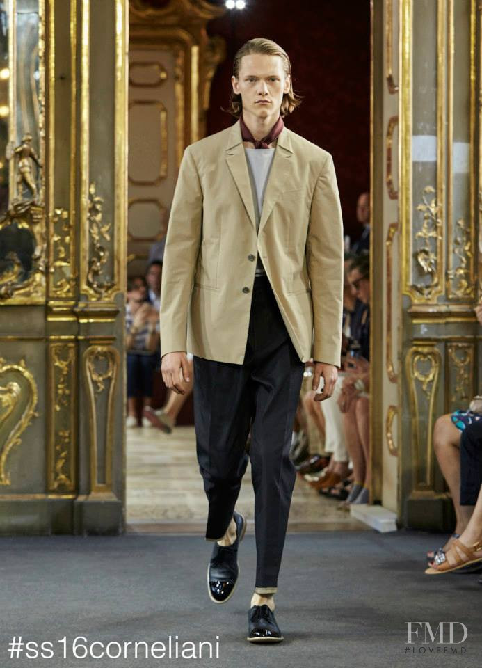 Corneliani fashion show for Spring/Summer 2016