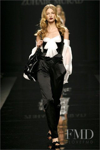 Linda Vojtova featured in  the Zuhair Murad fashion show for Autumn/Winter 2009