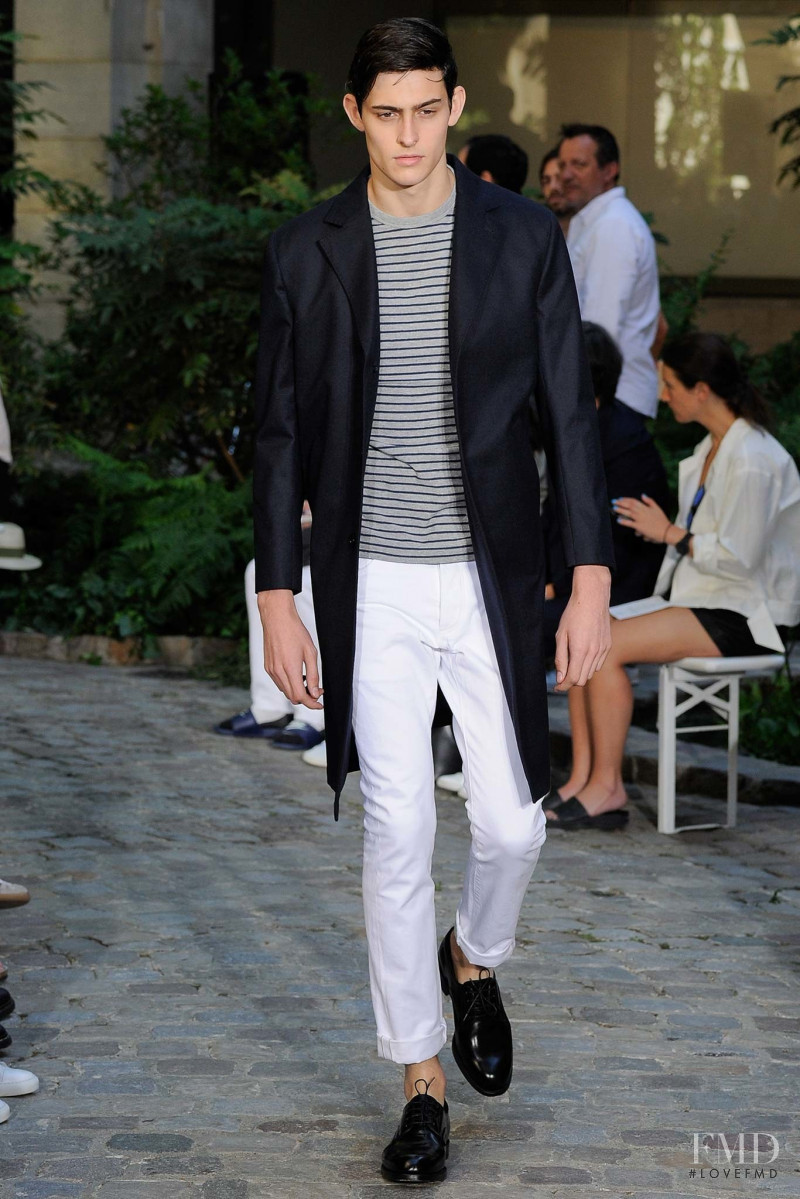 Officine Generale fashion show for Spring/Summer 2016