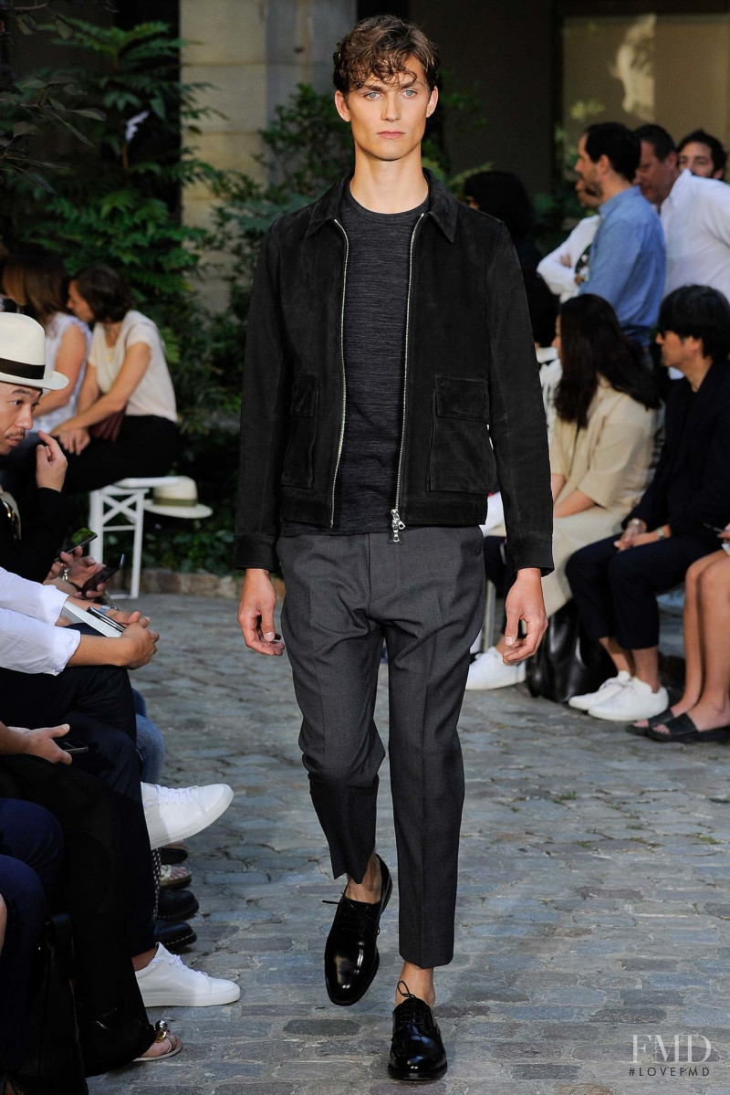 Officine Generale fashion show for Spring/Summer 2016