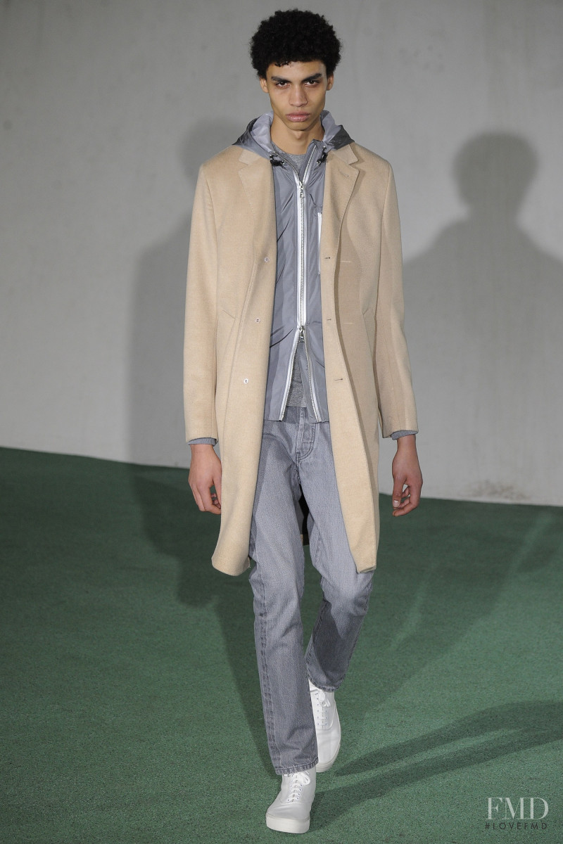 Officine Generale fashion show for Autumn/Winter 2016