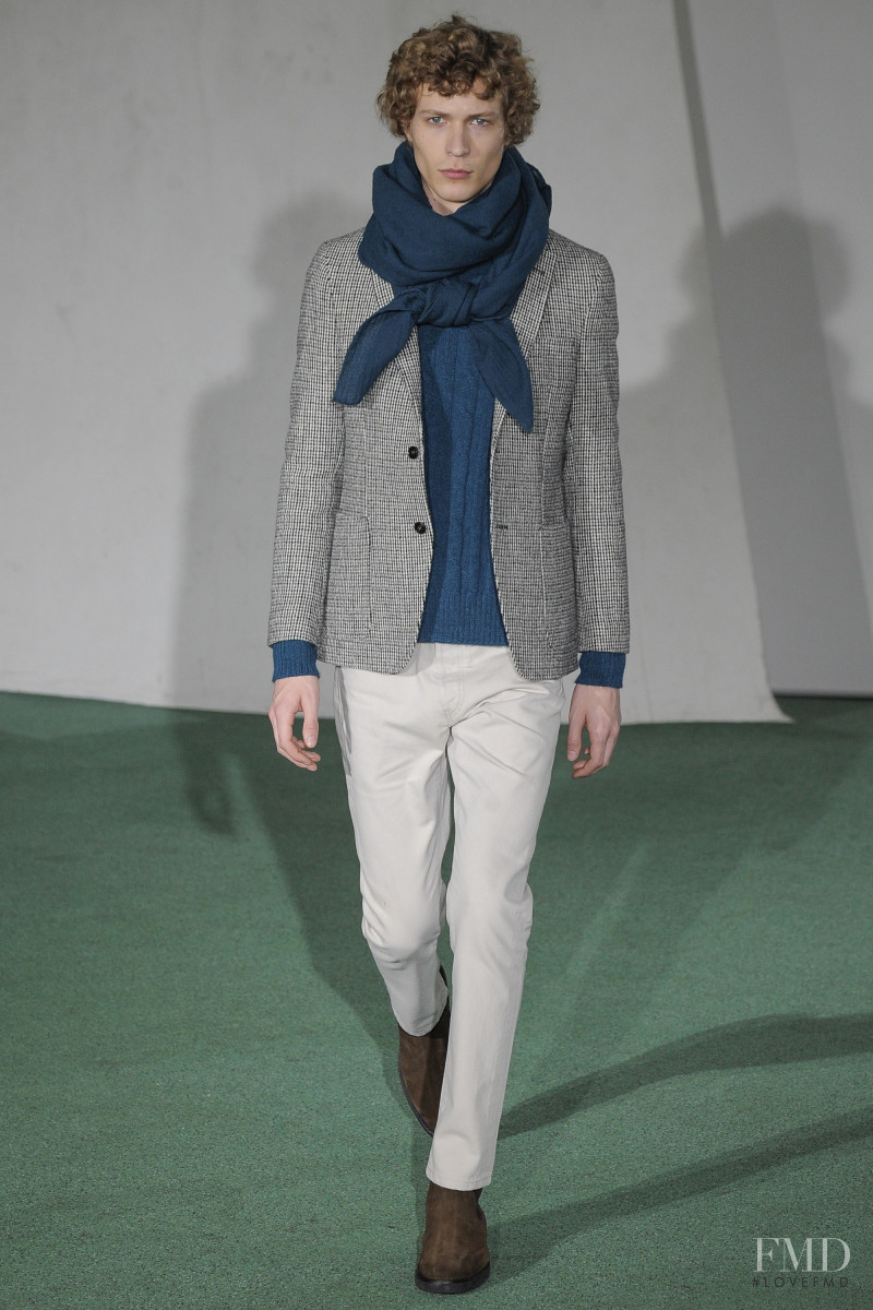 Officine Generale fashion show for Autumn/Winter 2016