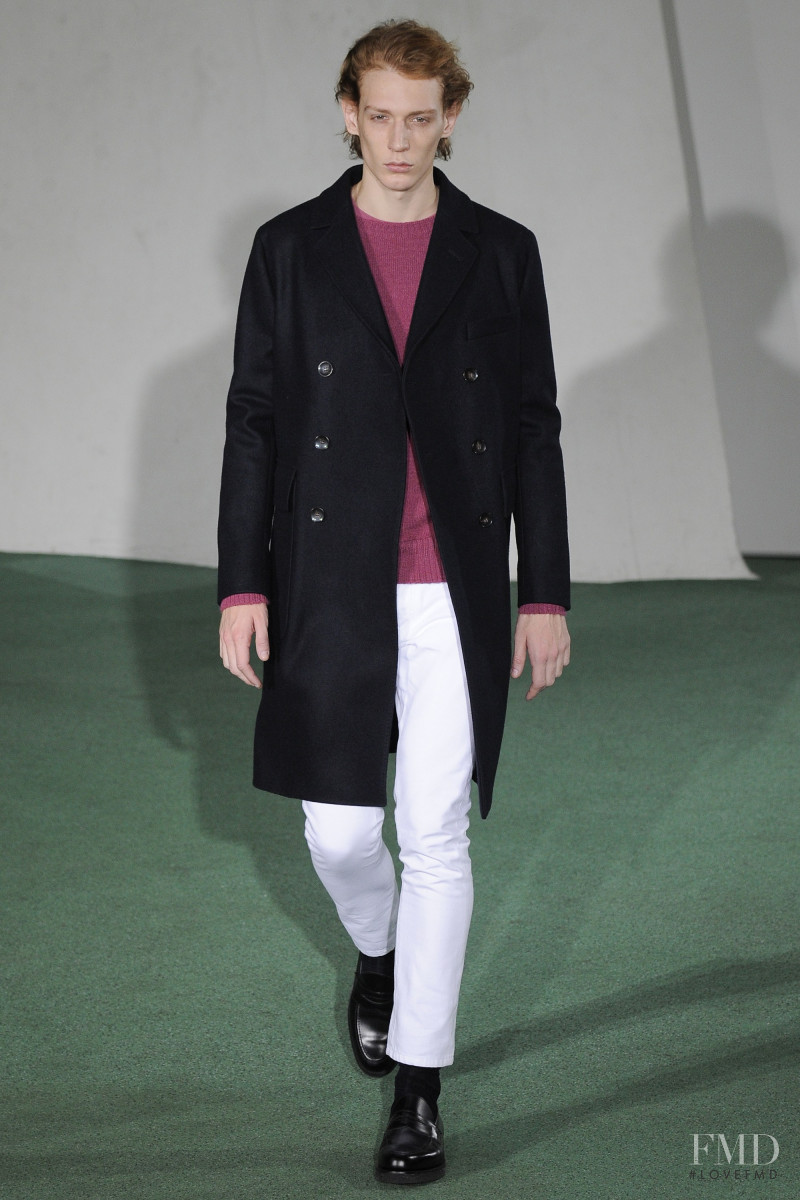 Officine Generale fashion show for Autumn/Winter 2016