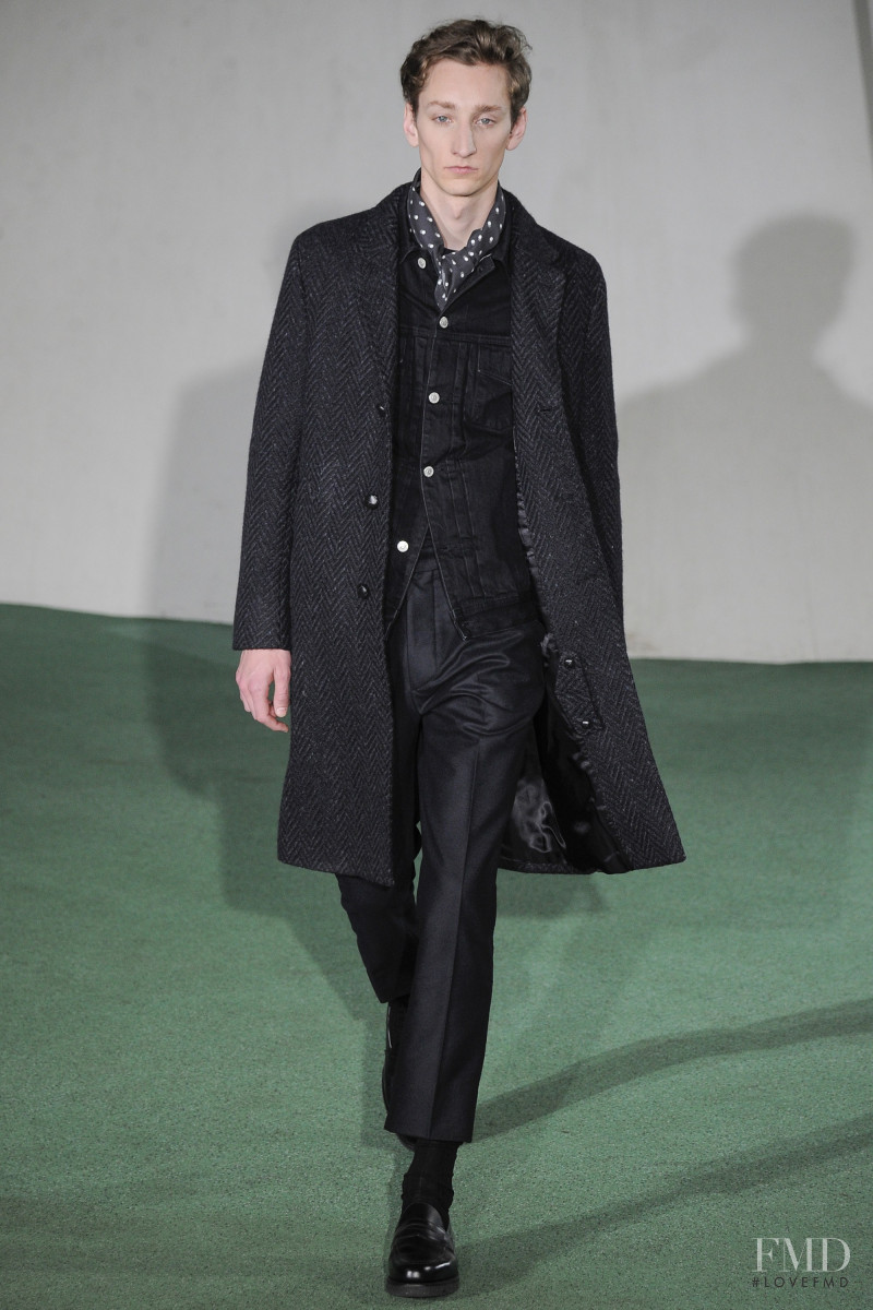 Officine Generale fashion show for Autumn/Winter 2016