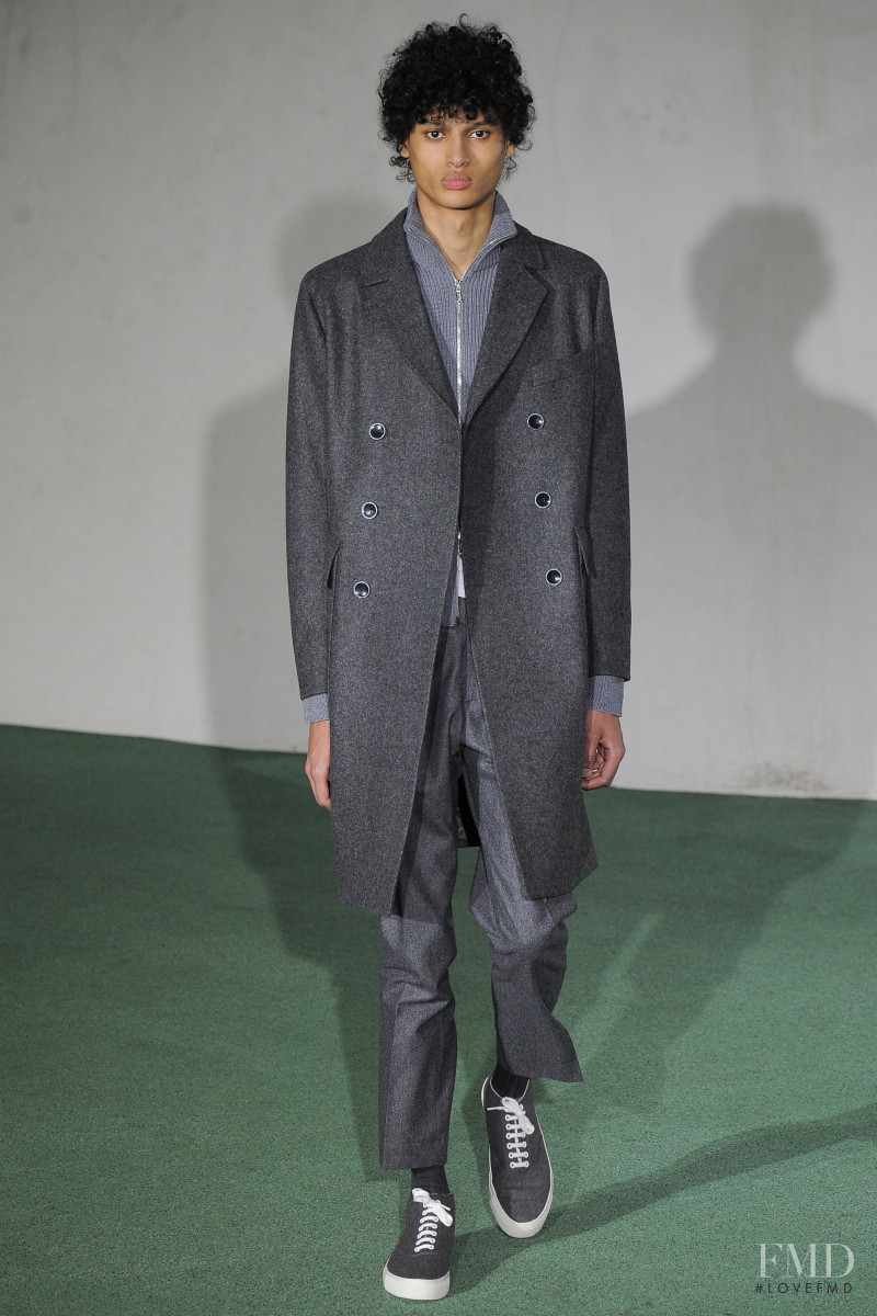 Officine Generale fashion show for Autumn/Winter 2016