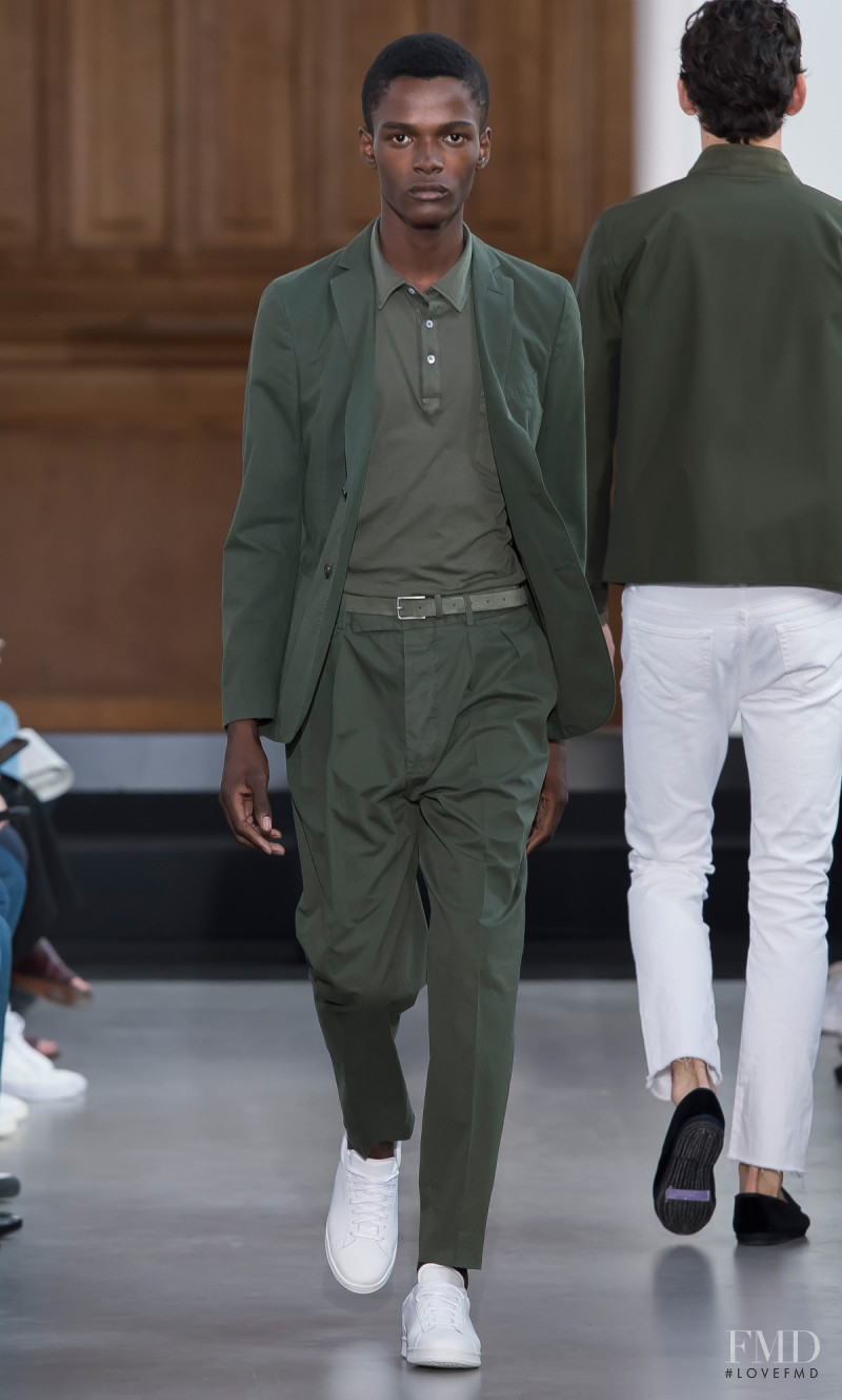 Officine Generale fashion show for Spring/Summer 2017