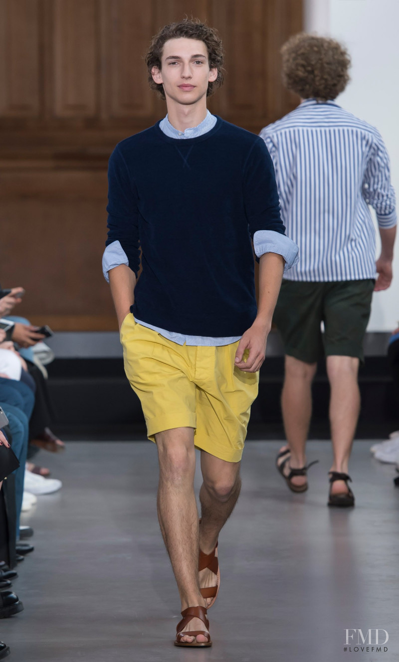 Officine Generale fashion show for Spring/Summer 2017