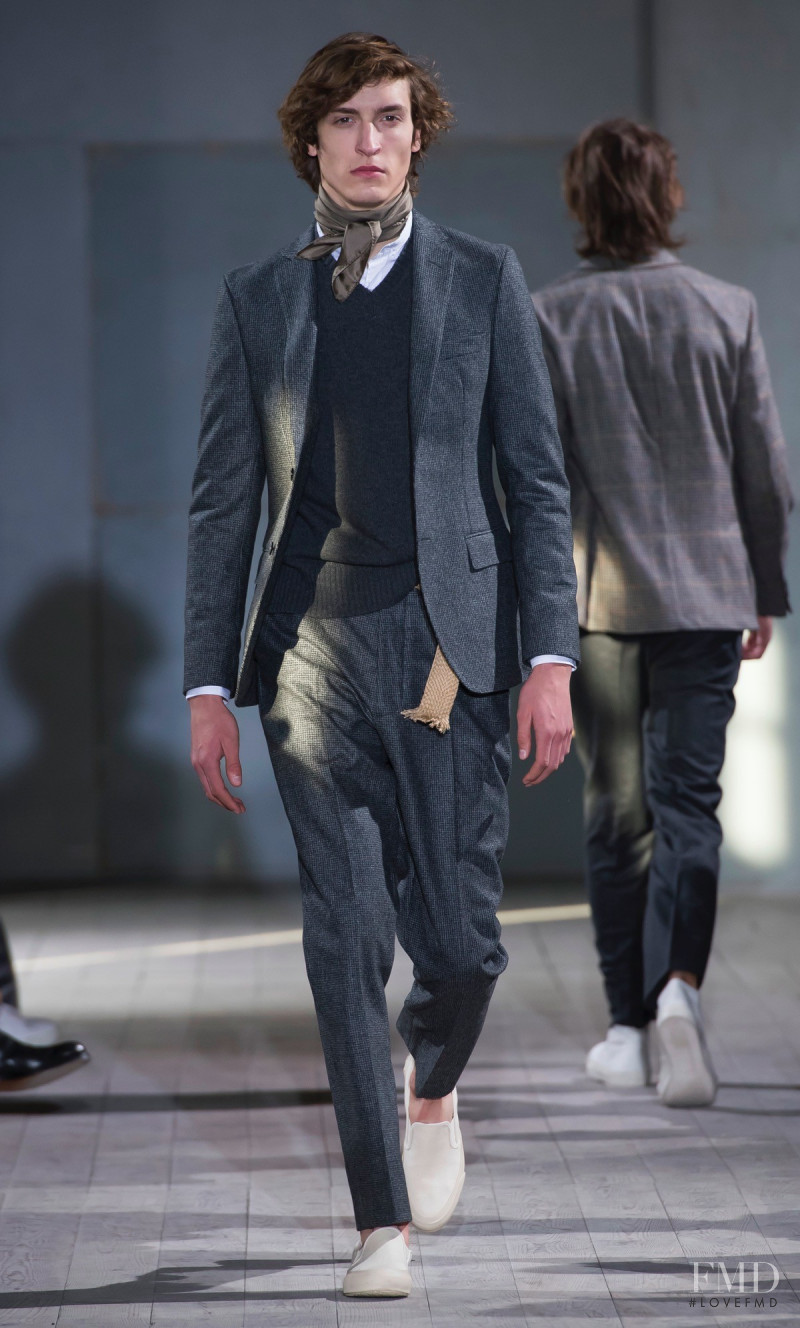 Officine Generale fashion show for Autumn/Winter 2017