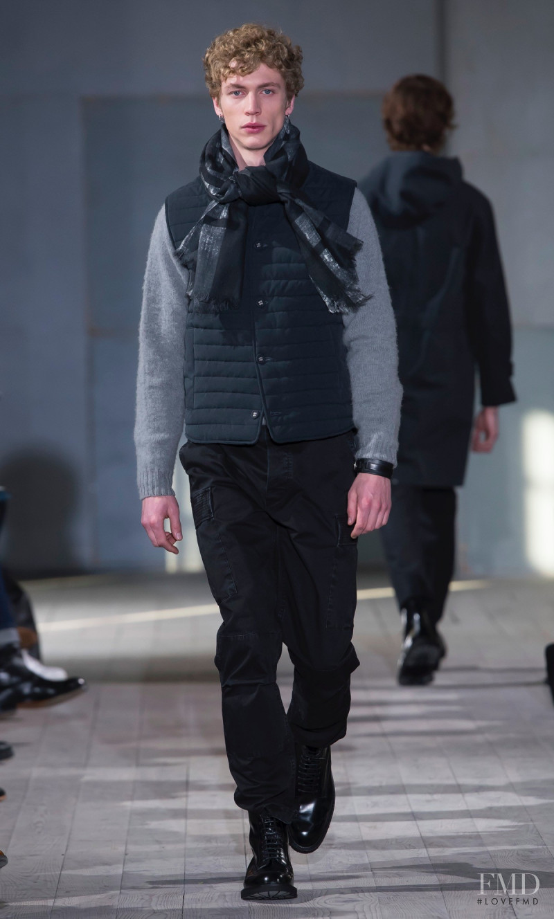 Officine Generale fashion show for Autumn/Winter 2017