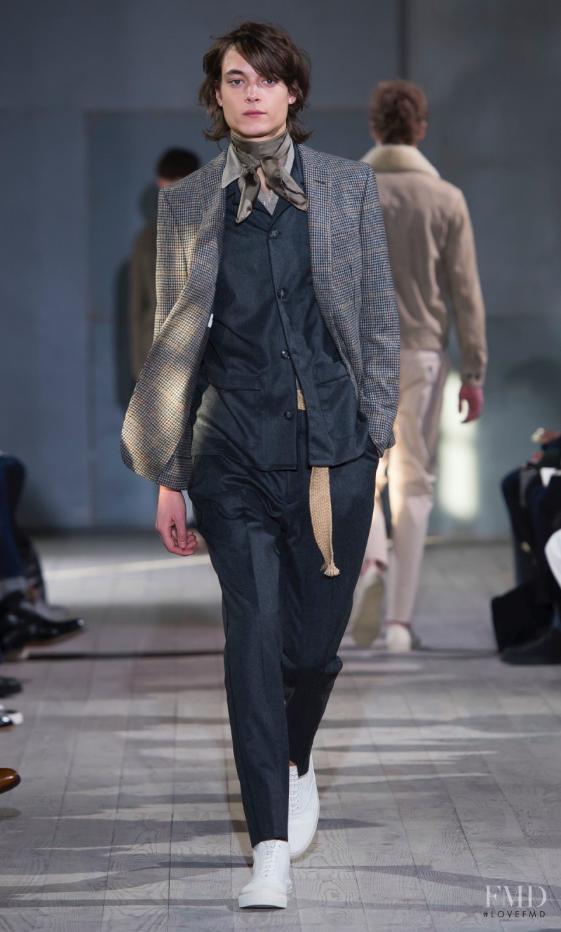 Officine Generale fashion show for Autumn/Winter 2017