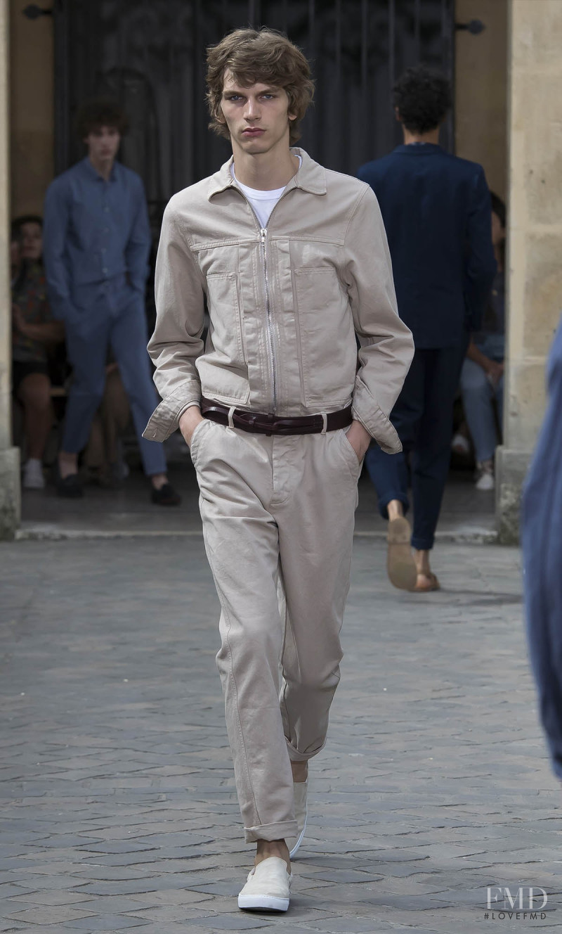 Officine Generale fashion show for Spring/Summer 2018