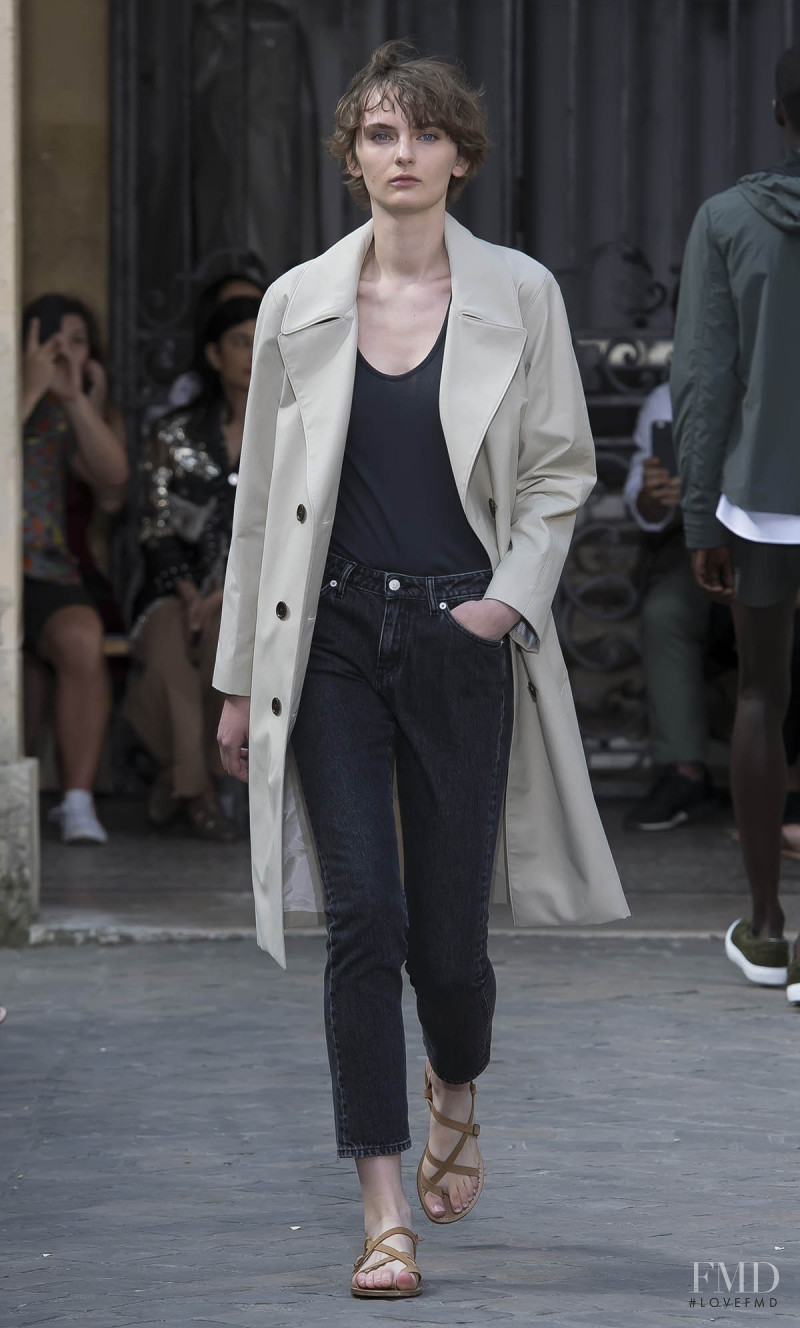 Officine Generale fashion show for Spring/Summer 2018