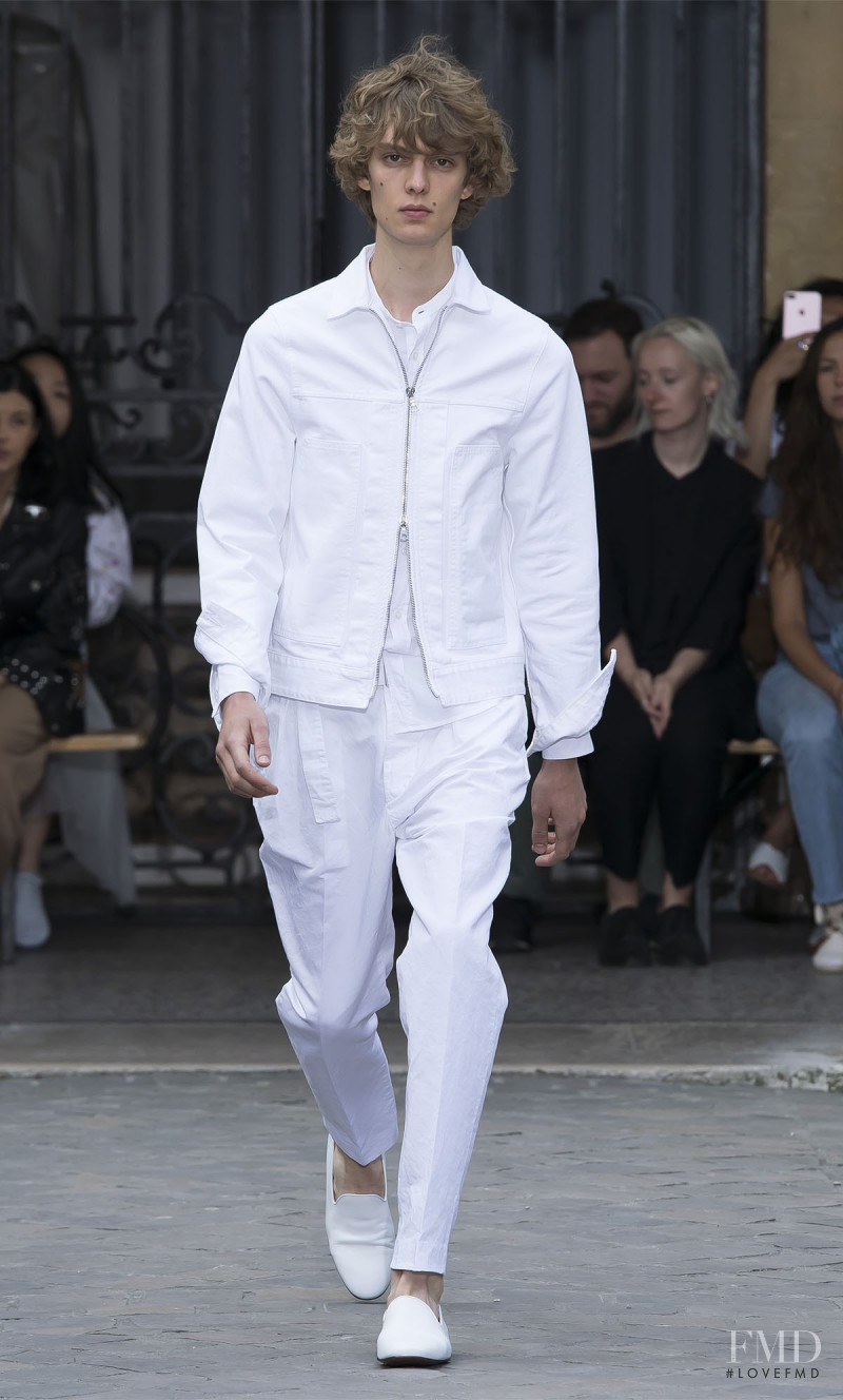 Officine Generale fashion show for Spring/Summer 2018