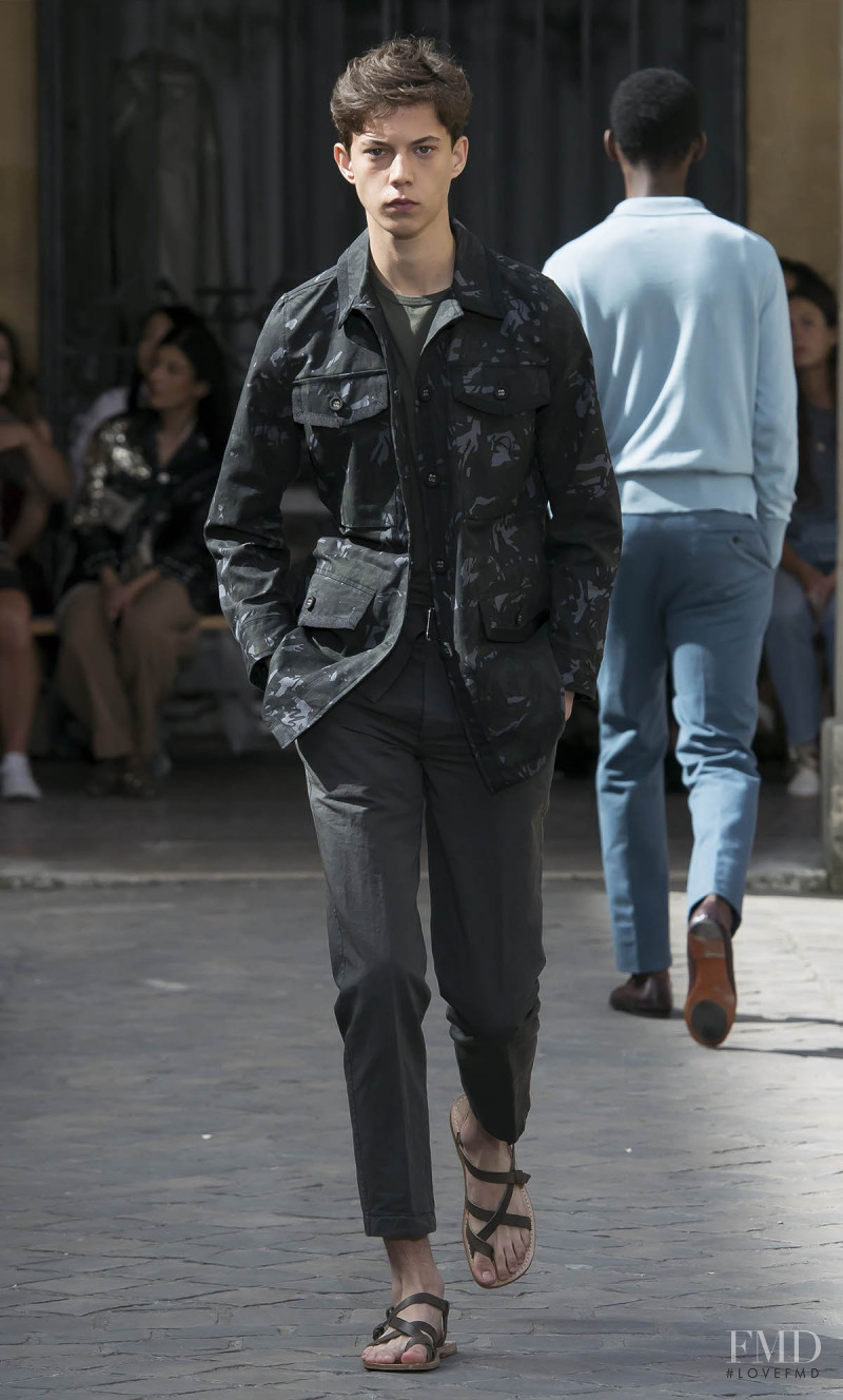 Officine Generale fashion show for Spring/Summer 2018