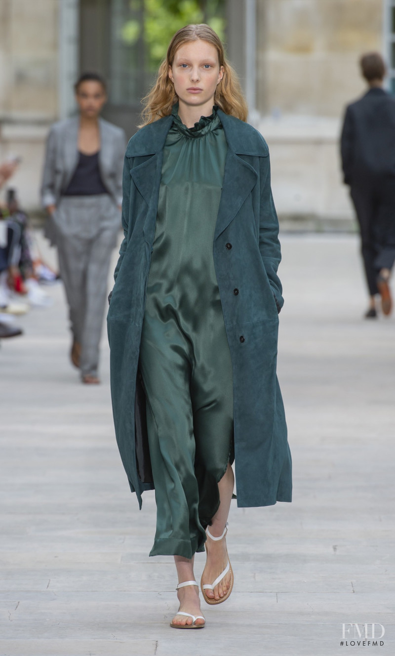 Officine Generale fashion show for Spring/Summer 2019