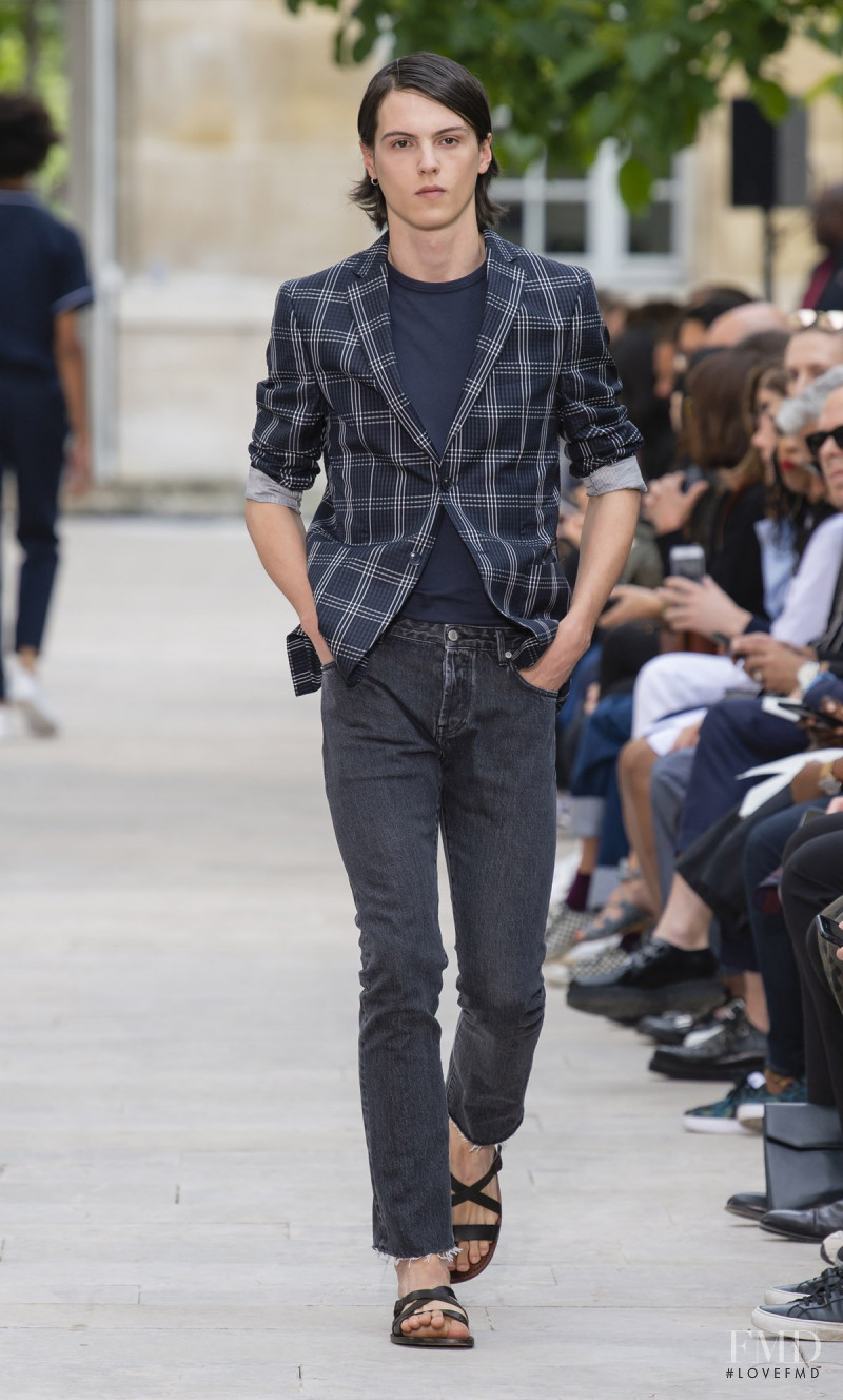 Officine Generale fashion show for Spring/Summer 2019