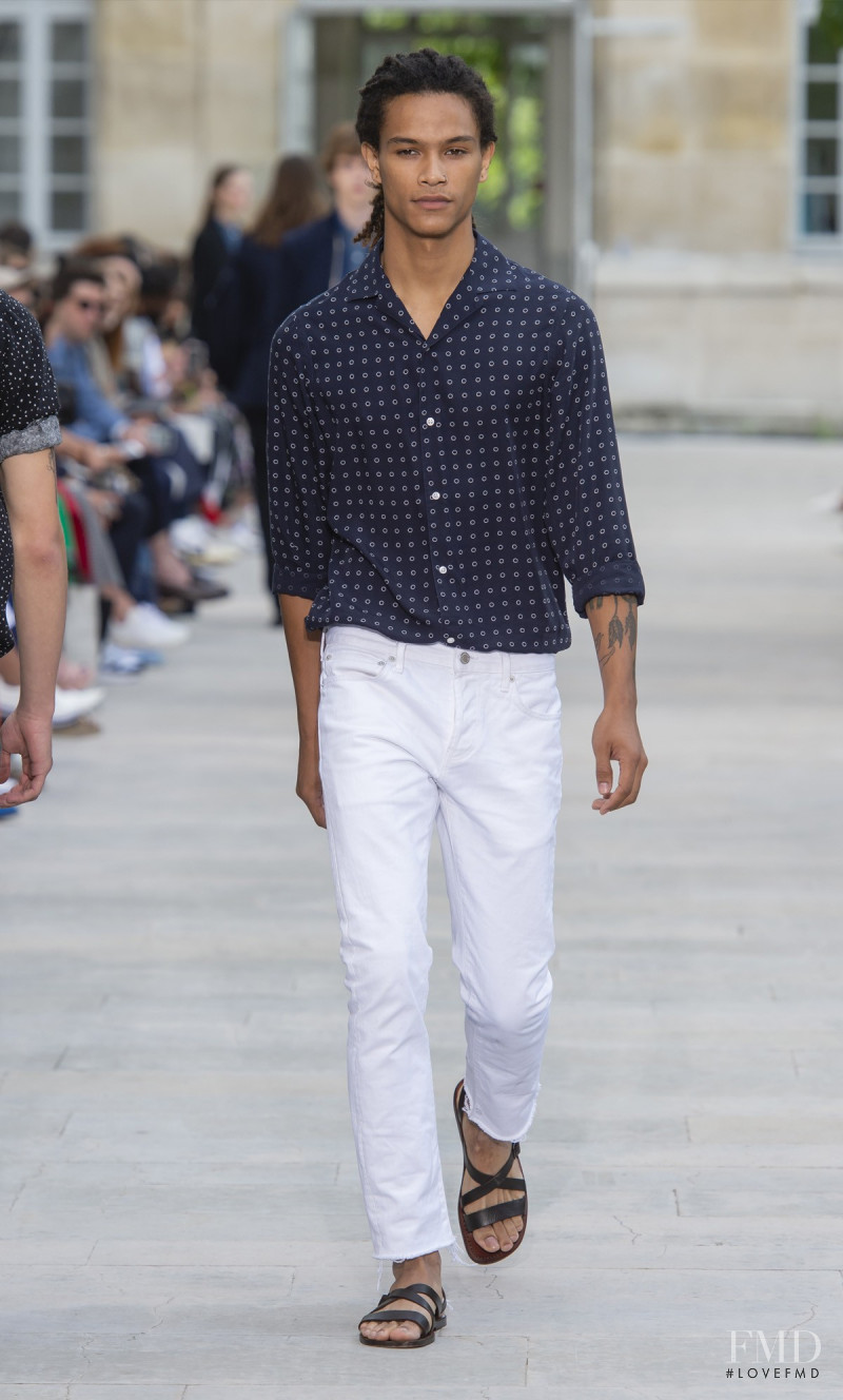 Officine Generale fashion show for Spring/Summer 2019