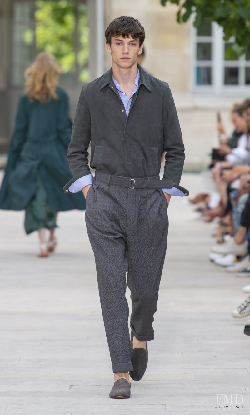 Officine Generale fashion show for Spring/Summer 2019