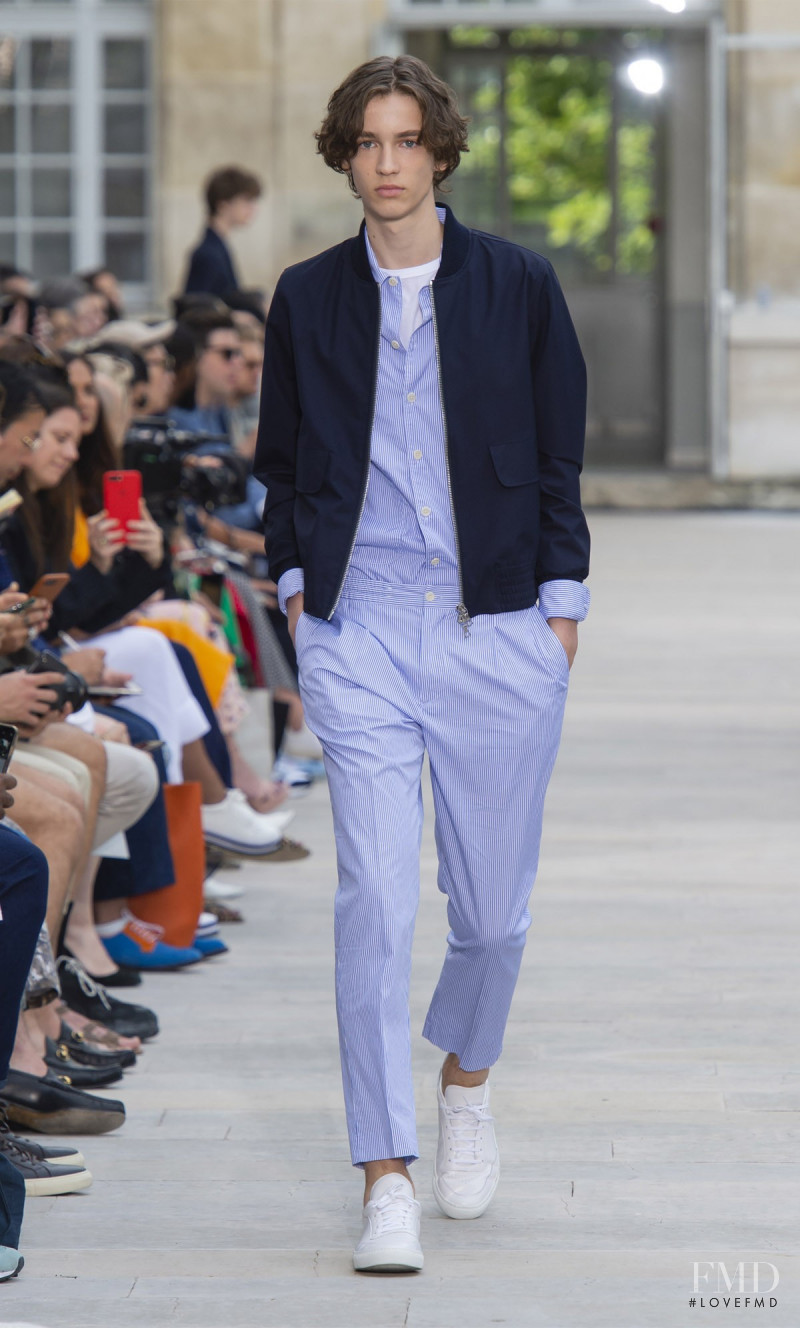 Officine Generale fashion show for Spring/Summer 2019