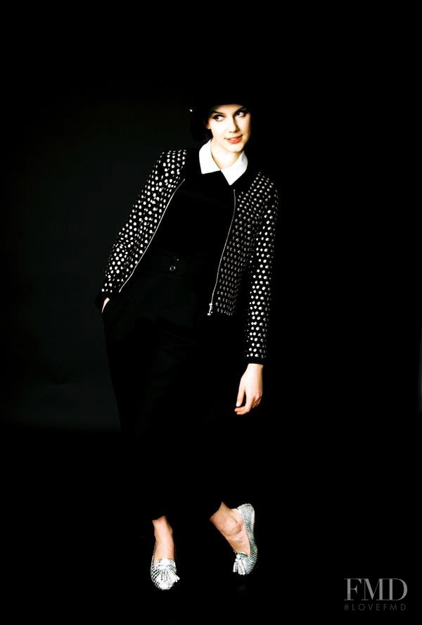 Yuul Yie Inonin Contrast lookbook for Spring/Summer 2012