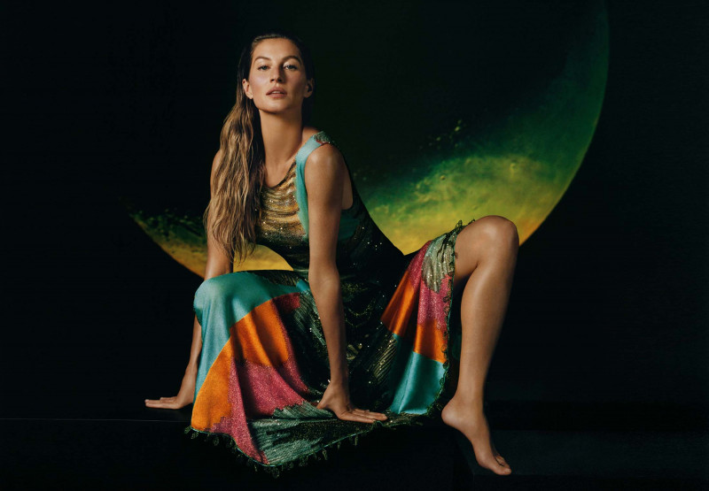 Gisele Bundchen featured in  the Missoni advertisement for Spring/Summer 2019