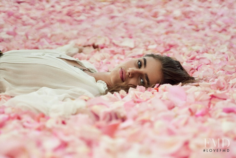 Taylor Hill featured in  the Ralph Lauren Fragrances Romance advertisement for Spring/Summer 2019