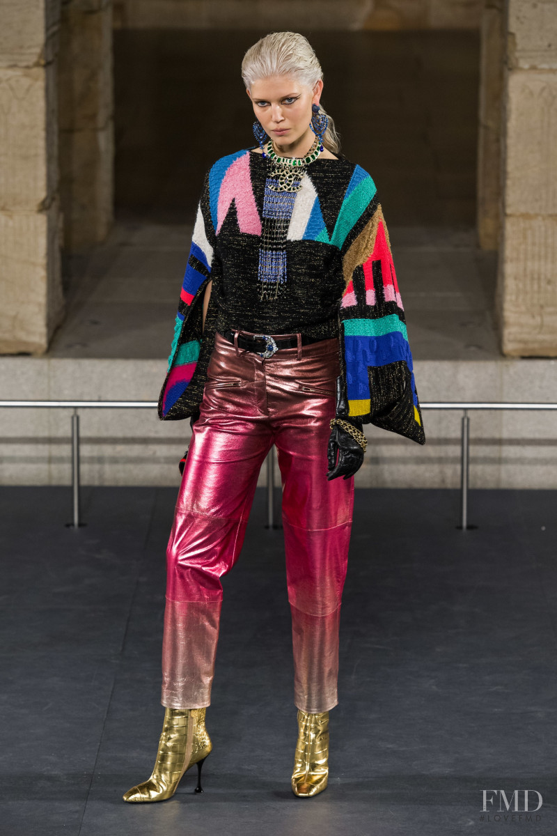 Ola Rudnicka featured in  the Chanel fashion show for Pre-Fall 2019