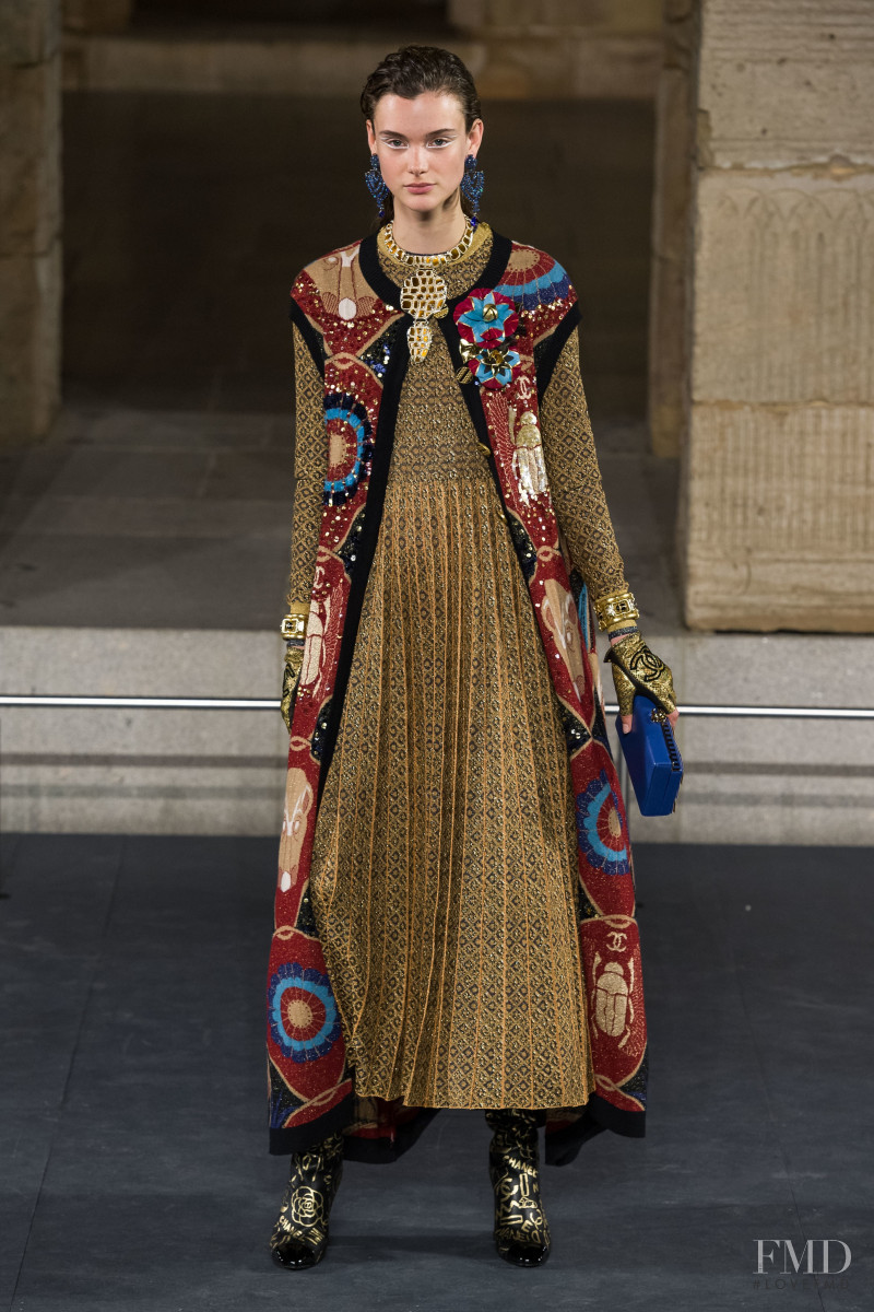 Sara Dijkink featured in  the Chanel fashion show for Pre-Fall 2019