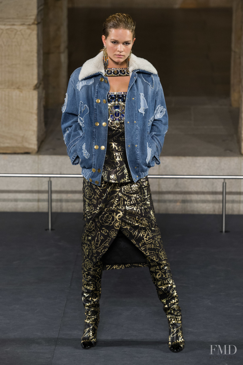 Anna Ewers featured in  the Chanel fashion show for Pre-Fall 2019