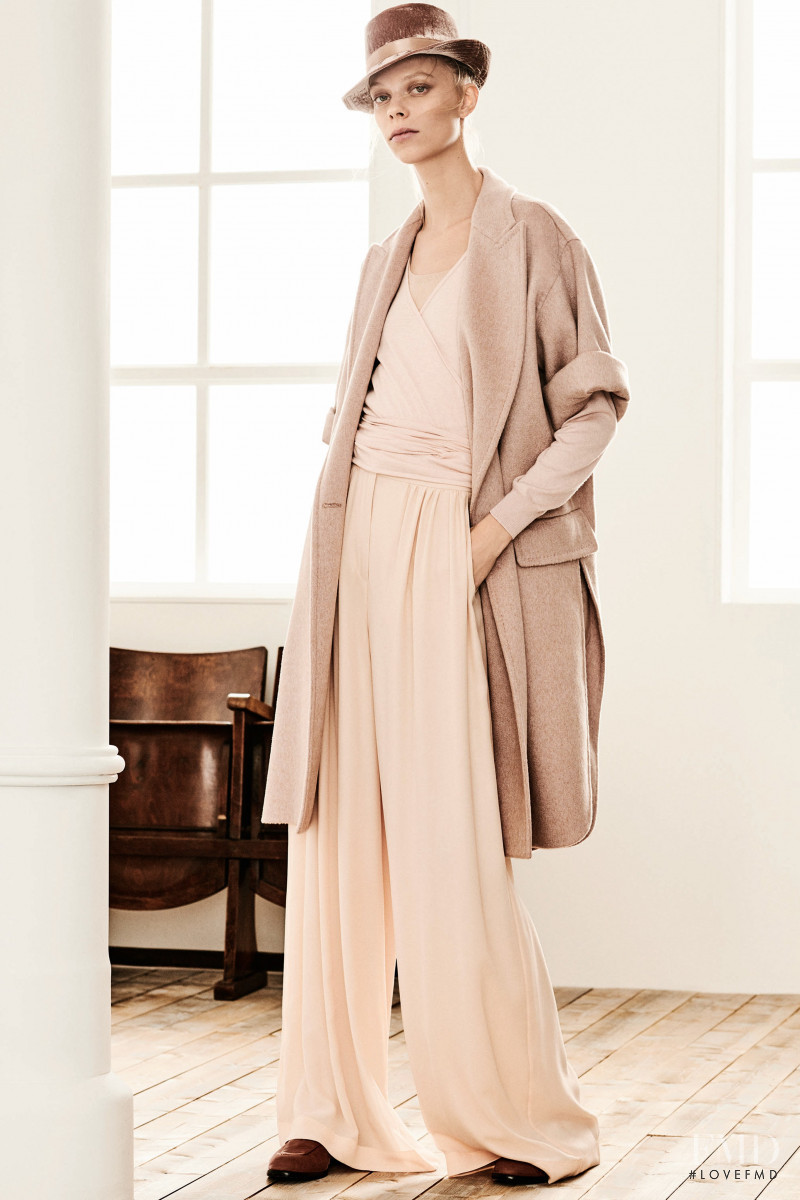Lexi Boling featured in  the Max Mara lookbook for Pre-Fall 2019