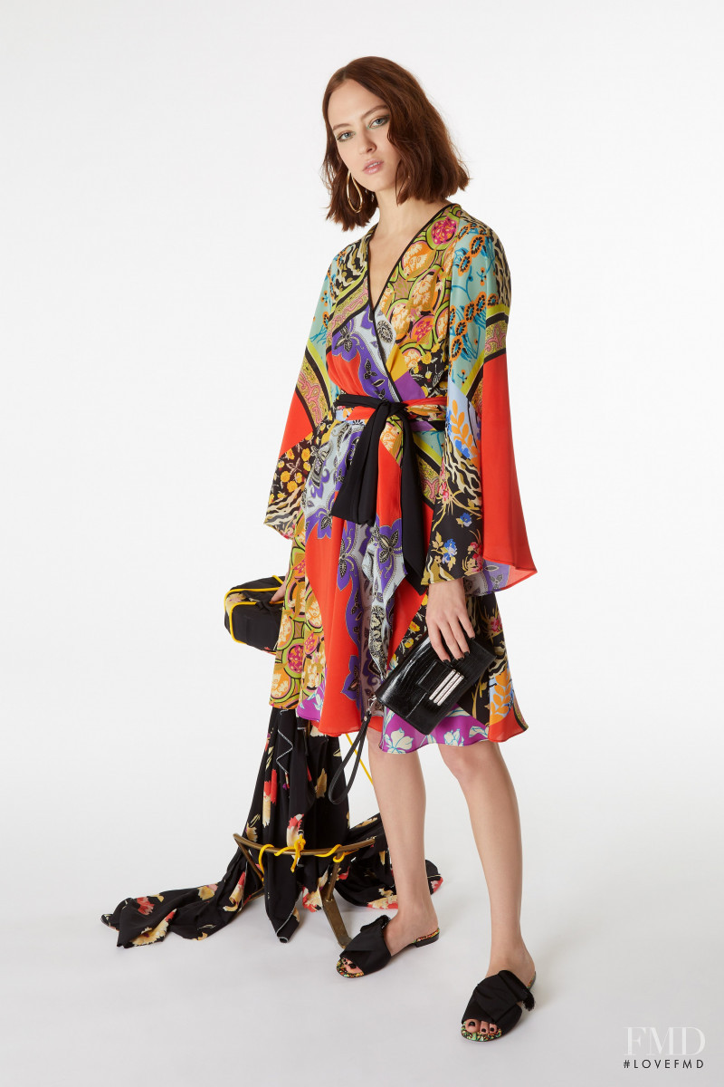 Ania Chiz featured in  the Etro lookbook for Pre-Fall 2019