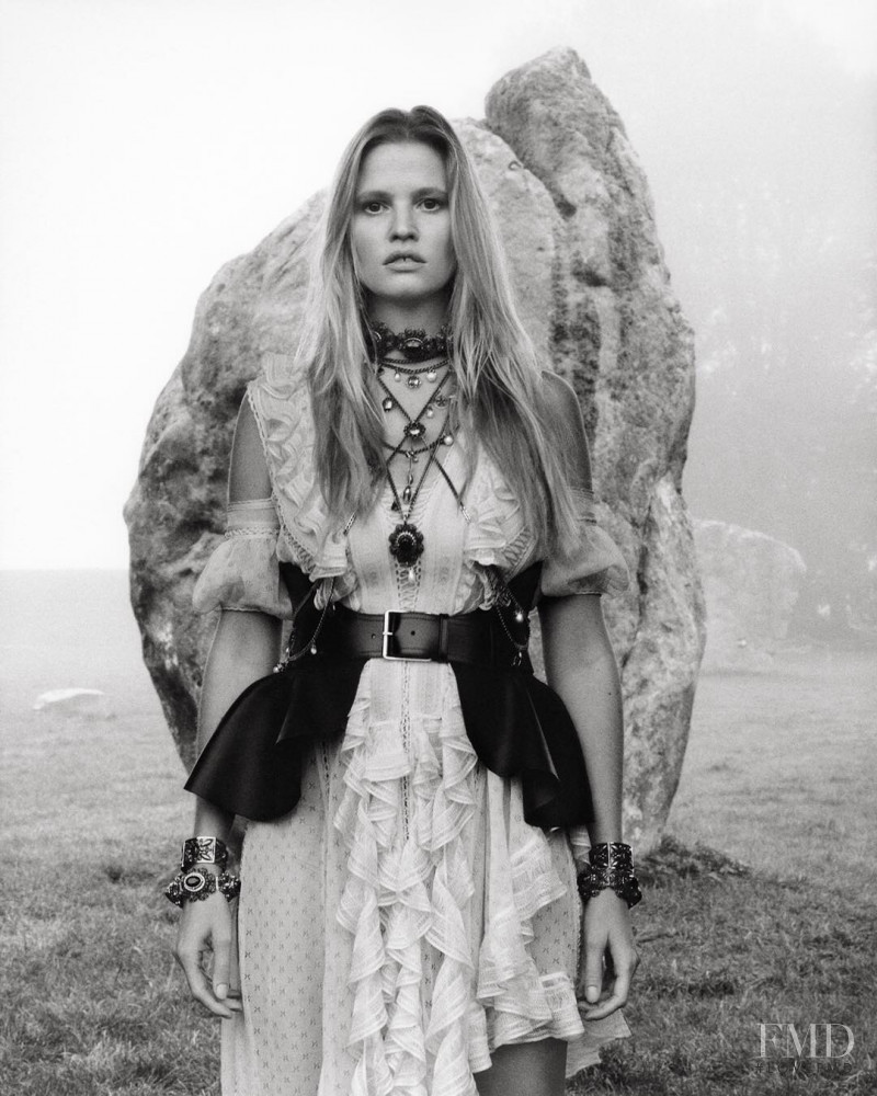 Lara Stone featured in  the Alexander McQueen advertisement for Spring/Summer 2019