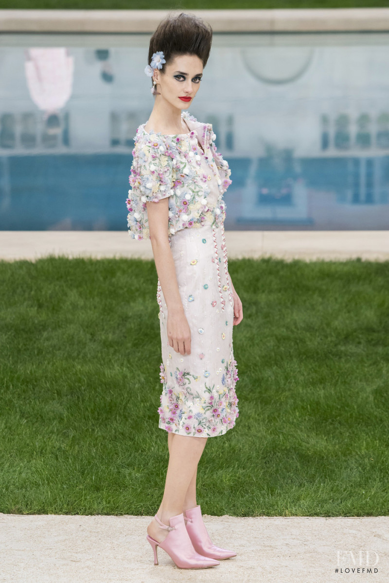 Amanda Googe featured in  the Chanel Haute Couture fashion show for Spring/Summer 2019