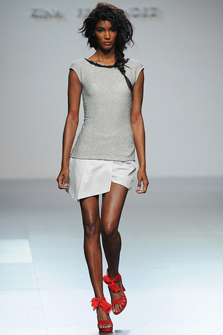 Sessilee Lopez featured in  the Kina Fernandez fashion show for Spring/Summer 2012