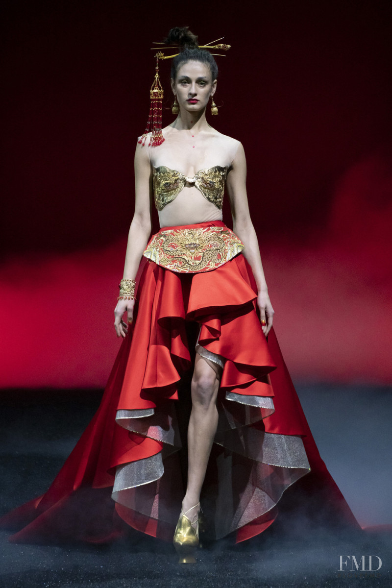 Guo Pei fashion show for Spring/Summer 2019