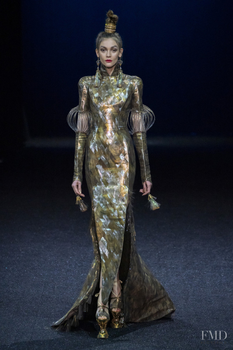 Guo Pei fashion show for Spring/Summer 2019