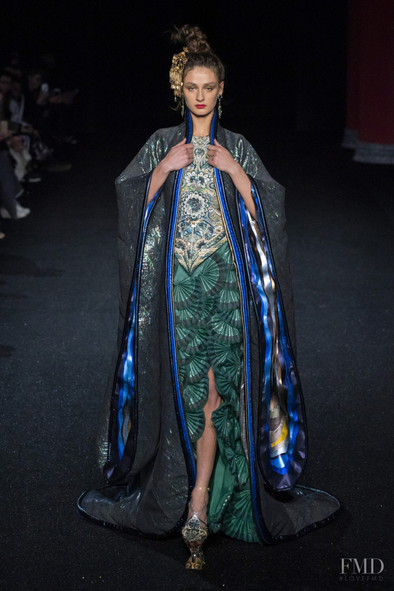 Guo Pei fashion show for Spring/Summer 2019